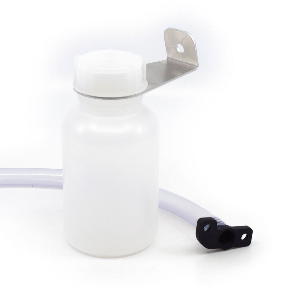 Der ARMANOV Spent Primer Chute mit transparentem Schlauch sorgt für eine saubere und geschlossene Entsorgung von Zündhütchen auf deiner Dillon XL650/750.