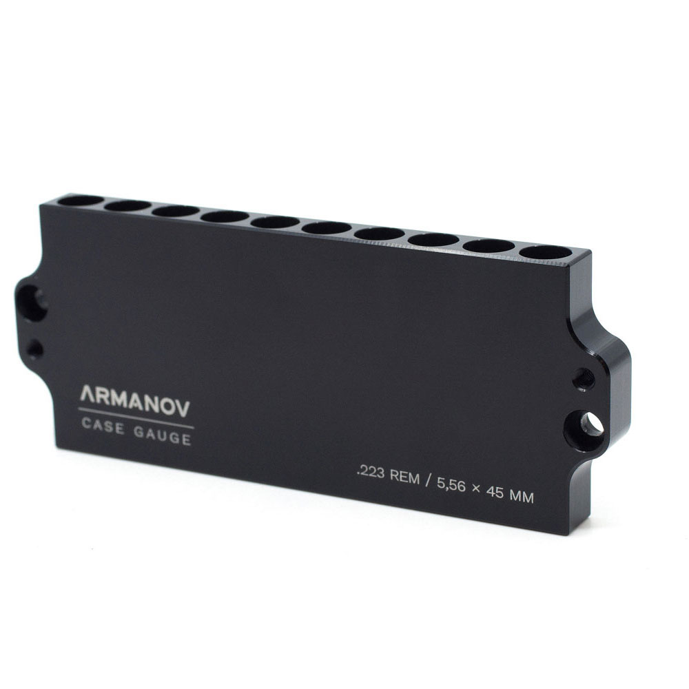 Der ARMANOV Case Gauge für .223 REM ermöglicht präzises Sortieren von Patronen, spart Zeit und ist stapelbar für optimale Lagerung und Transport.