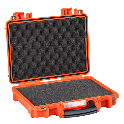 Die EXPLORER CASES 3005 O bietet höchste Sicherheit mit wasserfestem Design, korrosionsbeständigen Scharnieren und individuellem Stauraum für dein Equipment.