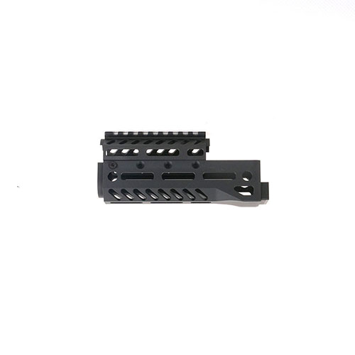Der Tactical Handguard AK M-LOK bietet dir eine perfekte Basis für deine AK, mit Picatinny-Rails und M-LOK Slots für flexibles Zubehör wie Lampen und Visiere.