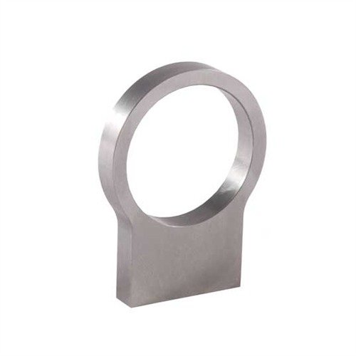 Der REMINGTON 700 Oversized Recoil Lug verbessert die Genauigkeit, ist einfach zu installieren und passt ohne Modifikationen in die meisten Standardstöcke.