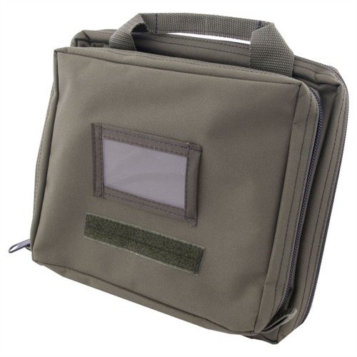 Der FIELD PACK CASE von BROWNELLS ist aus strapazierfähigem Cordura-Nylon, ideal für dein taktisches Zubehör. Maße: 30,5 cm x 26,7 cm x 8,9 cm.