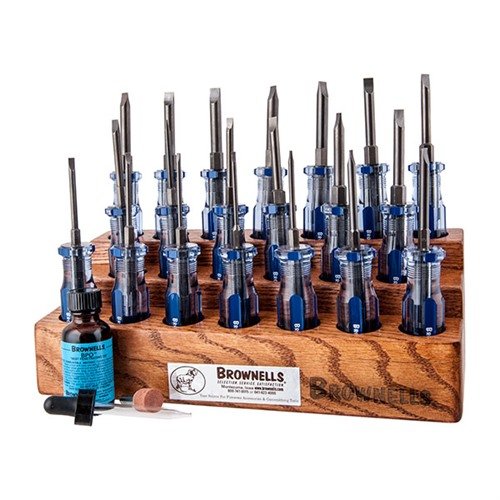Entdecke das FIXED-BLADE SCREWDRIVER MASTER SET mit perfekt geformten Klingen, robusten Griffen und einem eleganten Holzblock für die optimale Werkstattorganisation.