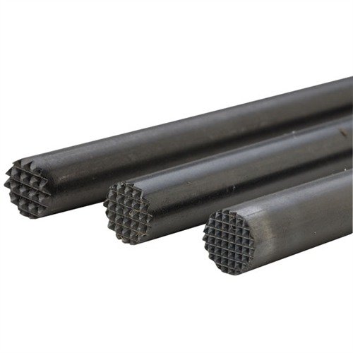 Mit den WOOD STIPPLING PUNCHES erzielst du schnell eine rutschfeste Oberfläche auf Schaft, Forend oder Griff. Wähle zwischen groben, mittleren oder feinen Mustern.