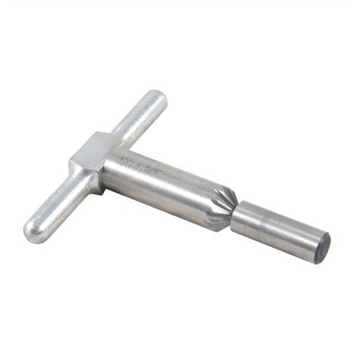 Mit dem 45° Chamfering Cutter kannst du scharfe Kanten an Mündungen und Zylindern brechen, was schnellere Nachladezeiten bei Revolvern ermöglicht.