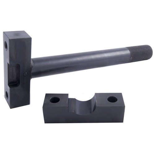 Der 1917 ENFIELD/P-14 Action Wrench von BROWNELLS schützt deinen Receiver und verteilt die Drehkräfte gleichmäßig, um Schäden zu vermeiden.