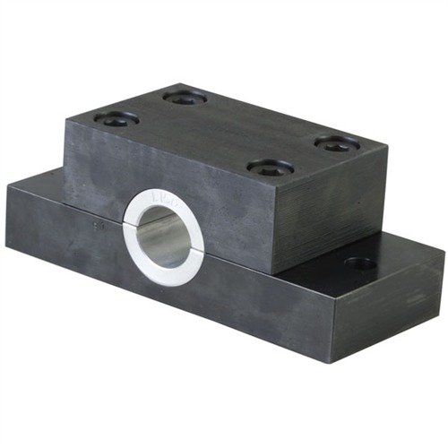 Der Brownells Barrel Vise bietet professionelle Qualität, extremen Halt und vielseitige Einsatzmöglichkeiten für die Installation und Entfernung von Läufen.