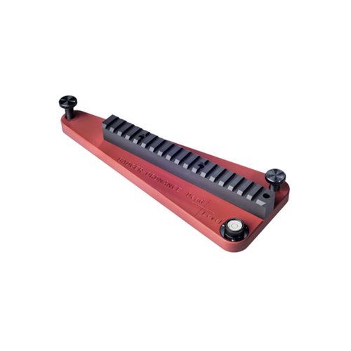 Mit dem Dead Level richtest du dein Fadenkreuz perfekt aus, eliminierst Fehler und profitierst von der robusten, anodisierten Aluminiumkonstruktion.