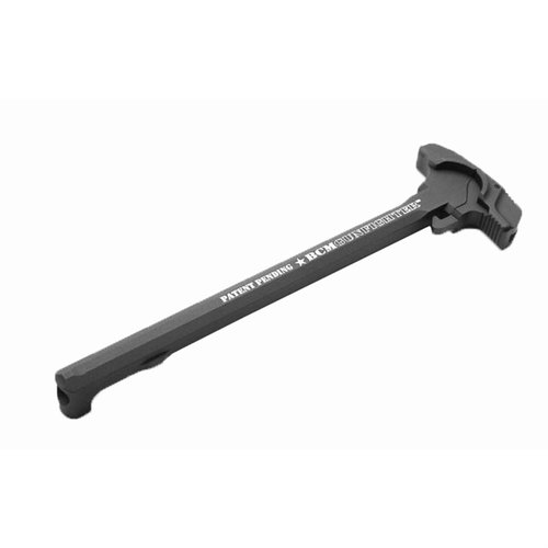 Der BCMGunfighter Gen 2 Charging Handle bietet eine verbesserte Ergonomie, erhöhten Grip und verhindert Gasrückstoß, ideal für dein AR-15.