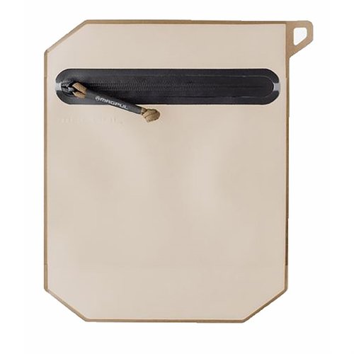 Die DAKA Volume Pouch bietet maximalen Stauraum, ist wasserabweisend, hat einen großen Reißverschluss und eine praktische Karabinerbefestigung für einfachen Zugriff.