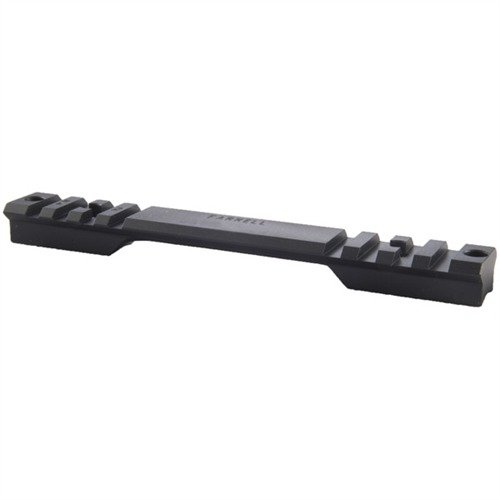 Die ONE PIECE BASE für Remington 700 bietet präzise CNC-Bearbeitung, stabile Passform und akzeptiert Picatinny- und Weaver-Ringe für optimale Optik-Montage.