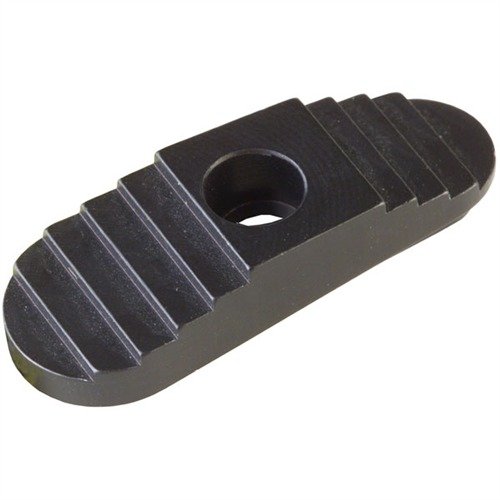 Der MOSSBERG 500/590 Oversized Safety bietet eine verbesserte Bedienung dank größerer Oberfläche, mehr Hebelwirkung und besserer Ergonomie für einfacheren Zugriff.