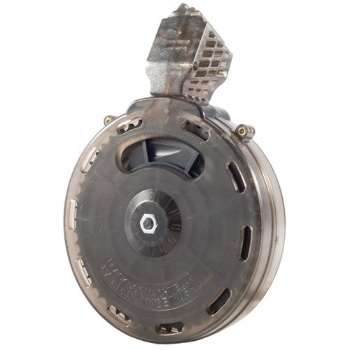 Mit dem RUGER 10/22 50RD Magazin kannst du 50 Schuss .22 LR abgeben, ohne nachladen zu müssen – robust, selbstschmierend und einfach zu reinigen!