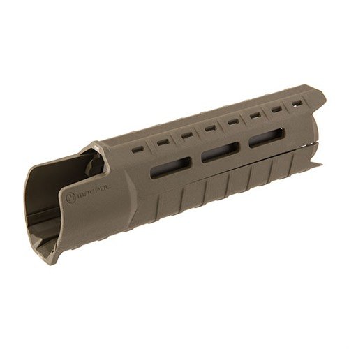 Der AR-15/M16 MOE-SL Handguard aus hitzebeständigem Polymer bietet ein schlankes Design, besseren Griff und M-LOK Slots für Zubehörmontage.