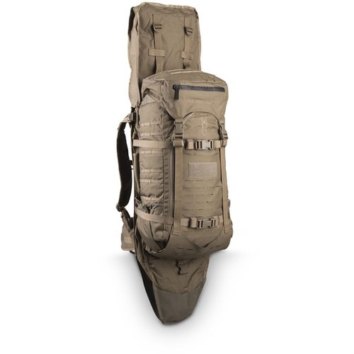 Der Eberlestock Gunslinger II Pack bietet 2.700 cubic inches Stauraum, eine Scabbard für große Optiken und ein flexibles Intex-II Rahmendesign für maximale Vielseitigkeit.