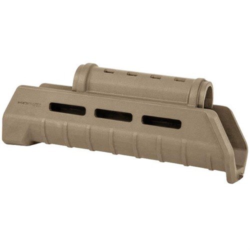 Die Magpul MOE AK Handguard bietet eine erweiterte Griffzone, integrierten Hitzeschild, M-LOK Montagemöglichkeiten und ersetzt den Gasrohrdeckel für dein AK.