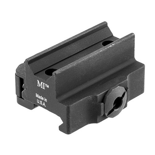 Der TRIJICON ACOG Mini QD Mount von Midwest Industries bietet eine extrem sanfte Bedienung, werkzeuglose Anpassung und passt perfekt auf TA33 und TA44 Modelle.