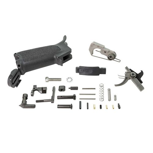 Das AR-15 BCMGUNFIGHTER™ Enhanced Lower Parts Kit bietet hochwertige Mil-Spec Komponenten, inklusive BCM PNT™ Trigger, Mod 3 Pistolengriff und verbesserten Trigger Guard.
