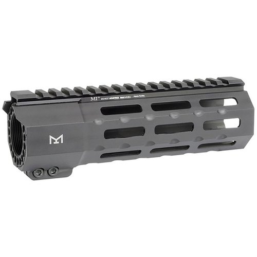 Die SP SERIES HANDGUARDS von MIDWEST INDUSTRIES bieten ein robustes, einteiliges Design mit 7 M-LOK Slots, MIL-STD 1913 Rail und sind 100% Made in the USA.