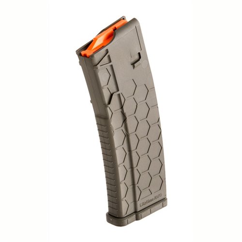 Entdecke das Hexmag Series 2 AR-15 Magazin: 30 Schuss, ultradurable, mit einfacher Reinigung, anti-tilt Follower und kompatibel mit vielen Waffen. Made in USA!