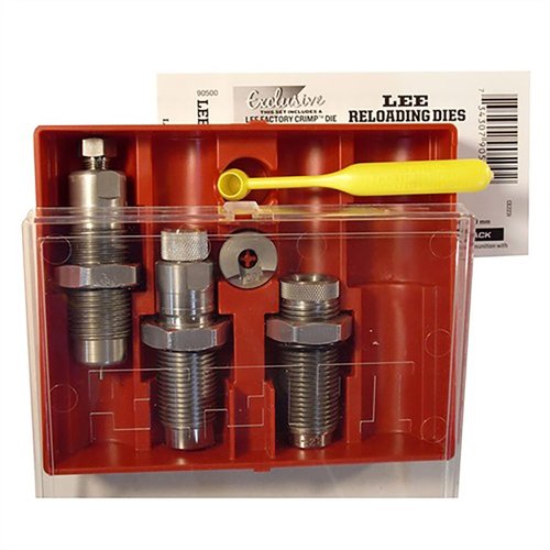Das PACESETTER 3-DIE SET von LEE PRECISION bietet alles, was du für präzises Reloading brauchst: Full Length Sizing Die, Bullet Seating Die und Factory Crimp Die.