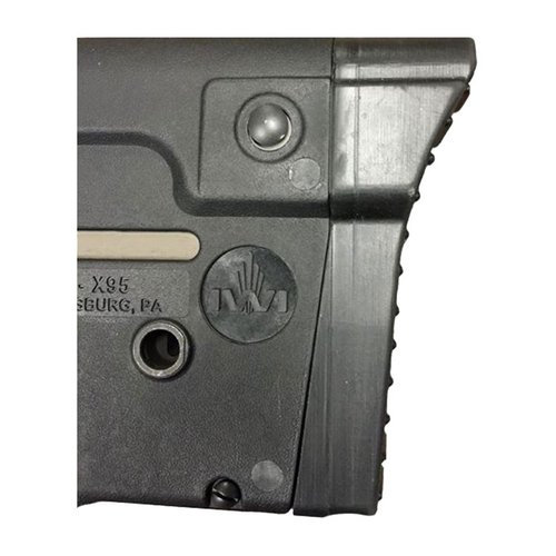 Der Manticore Arms Tavor X95 Curved Buttpad sorgt für besseren Halt, mehr Komfort beim Schießen und verkürzt die Gesamtlänge deiner Waffe, ohne die NFA-Vorgaben zu verletzen.