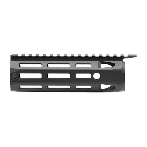 Das Daniel Defense Omega Rail ist leicht, ergonomisch und ermöglicht eine einfache Montage ohne Modifikationen. Ideal für AR-15 mit M-LOK-System!