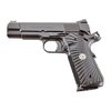 Die 1911 Tactical Carry Commander bietet einen vollwertigen Carbonstahlrahmen, präzisen Abzug und Bullet Proof® Features, ideal für den täglichen Einsatz.