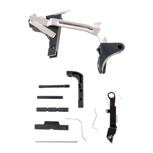 Das Cross Armory Lower Parts Kit für Glock® 17 & 19 sowie Polymer 80 enthält alles, was du für den Abschluss deines Lower Receivers benötigst.