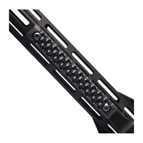 Die VZ Hydra Rail Panels bieten eine wavy Textur für optimalen Grip und Kontrolle. Sie passen auf 3 M-LOK Slots und sind 120mm lang und 15.35mm breit.