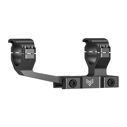 Die Independence AR Cantilever Mount bietet eine stabile 30mm Ringmontage mit Vorneigung, ideal für AR-Plattformen und sorgt für optimale Augenhöhe und Stabilität.