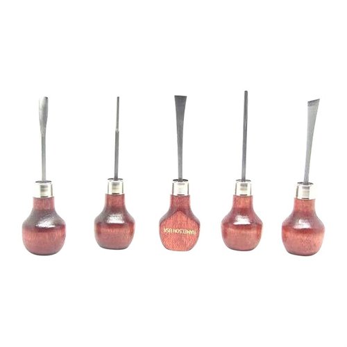 Das 5-teilige Palm Woodcarving Set von U.J. Ramelson bietet hochwertige Werkzeuge aus gehärtetem W-1 Tool Steel für präzises Schnitzen. Ideal für dein nächstes Projekt!