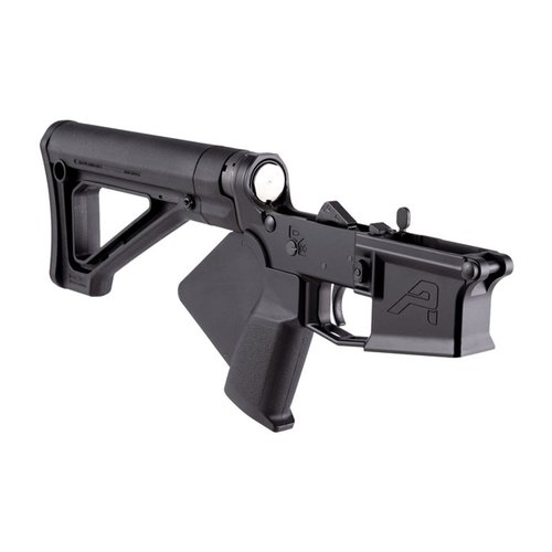 Der Aero Precision M4E1 Featureless Complete Lower Receiver bietet einen ergonomischen Grip und einen festen Magpul MOE® Carbine Stock, ideal für gesetzeskonforme Builds.