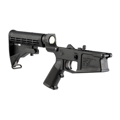 Der Aero Precision M5 .308 Complete Lower Receiver bietet eine perfekte Basis für dein AR-Gewehr, kompatibel mit Standard AR 308 Komponenten und ohne Lücken bei Pistolengriffen.