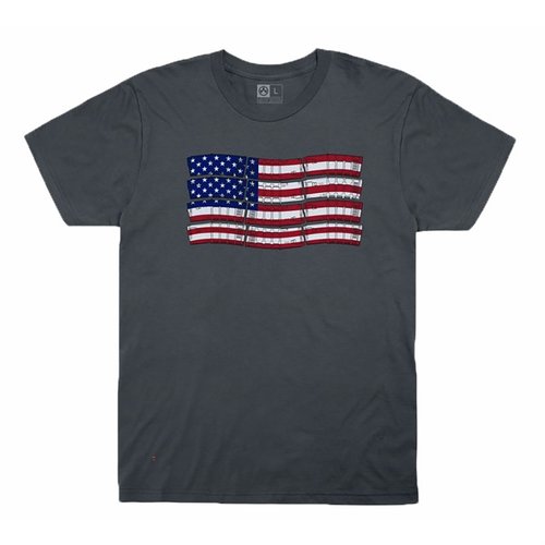Zeige deinen amerikanischen Stolz mit dem PMAG®FLAG T-Shirt aus 100% Baumwolle, bequem und langlebig, perfekt für jeden Anlass!