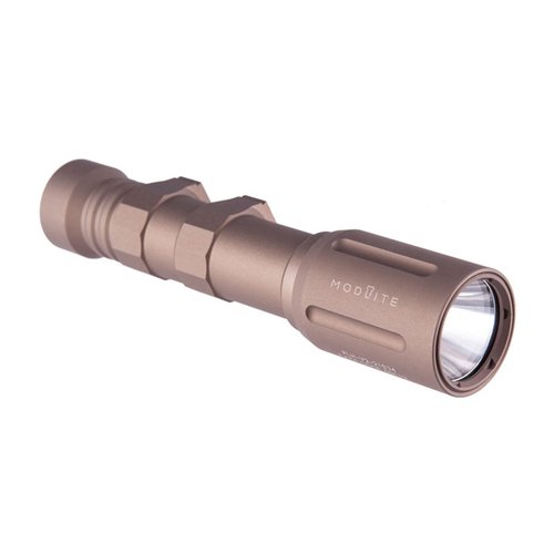 Die Modlite PLHv2 18650 Waffe Lampe bietet 1350 Lumen, verbesserte Reichweite, langlebige Bauweise und ist ideal für drinnen und draußen. Made in USA!
