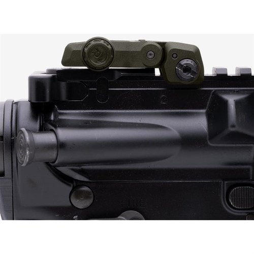 Die MBUS 3 Rear Sights von MAGPUL sind leicht, robust und verfügen über ein schnelles Apertursystem sowie eine ambidextröse Push-Button-Bereitstellung.