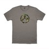 Entdecke das Magpul Woodland Camo Icon T-Shirt aus 60% Baumwolle und 40% Polyester, bequem, strapazierfähig und in verschiedenen Größen erhältlich!