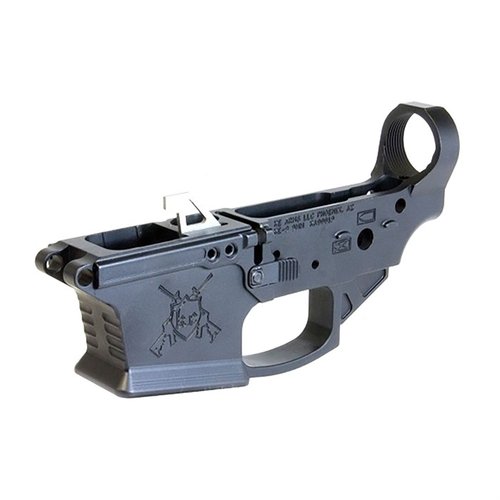 Der KE-9 Billet Lower Receiver ist komplett ambidextrous, aus robustem 7075 Aluminium gefertigt und kompatibel mit allen mil-spec 9mm Oberteilen.