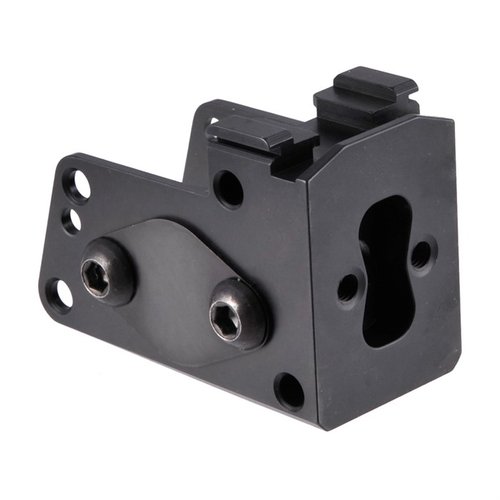 Der Modular Rear Kalashnikov Trunnion von JMAC ermöglicht den schnellen Wechsel zwischen verschiedenen Stocks und Adaptern, ohne den Buffer Tube zu demontieren!