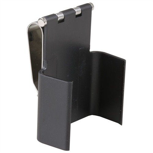 Der CED7000 Belt Clip ist kompakt und leicht, sodass du ihn kaum spürst. Er hält deinen Timer sicher am Gürtel und lässt dir die Hände beim Schießen frei.