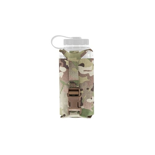 Die Nalgene Wasserflaschen-Tasche von Spiritus Systems ist leicht, passgenau und sicher. Sie lässt sich einfach an MOLLE befestigen und bietet schnellen Zugriff.