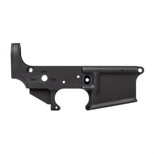 Der M16A4 Clone Lower Receiver von Aero Precision bietet individuelle Gravuren, ist die ideale Basis für deinen M16A4 Clone-Bau und kommt mit wichtigen Markierungen.