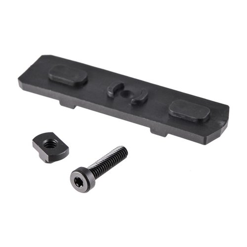 Mit dem AXON SWITCH M-LOK MOUNTING KIT von UNITY TACTICAL kannst du deinen AXON Switch einfach und sicher an M-LOK-kompatiblen Handguards montieren.