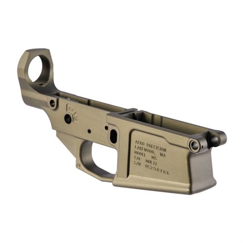 Der Aero Precision M5 308 Lower Receiver ermöglicht dir den Bau eines individuellen AR mit Mil-Spec Maßen, 7075-T6 Aluminium und passgenauen DPMS Komponenten.