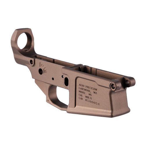 Der Aero Precision M5 308 Lower Receiver ermöglicht dir den Bau eines individuellen AR mit Mil-spec Maßen, passender Kompatibilität und hochwertiger Verarbeitung.