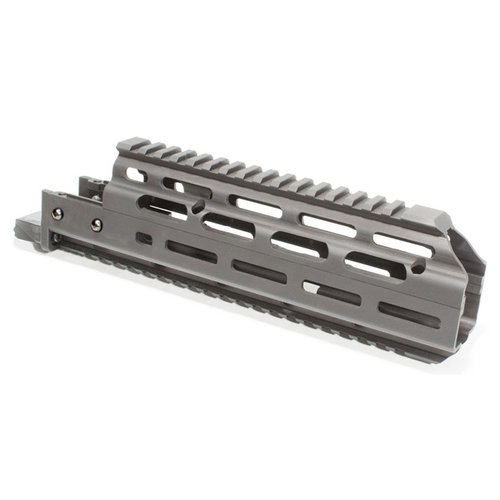 Der Gen-3 Handguard bietet Funktionalität, Modularität und Haltbarkeit, mit M-LOK Kompatibilität, co-planarer Picatinny Rail und minimaler Gewichtsbelastung.