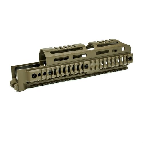 Die AK Alpha Series Quad Rail Handguards bieten Flexibilität, eine robuste Konstruktion aus leichtem Aluminium und mehrere QD-Punkte für Sling-Befestigungen.