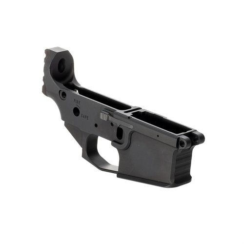 Der BRN-180M Lower Receiver ist vollständig ambidextrous, kompatibel mit Mil-Spec Teilen und hat eine Picatinny-Schiene für Sig Sauer® MCX Stocks.