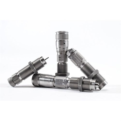 Die Lyman Pro Die Packs bieten rostfreie Edelstahlqualität, präzise Micrometer-Einstellung, und beste Leistung für dein Reloading mit jedem Pressentyp.